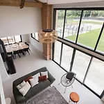 Les Amandiers Du Casteras