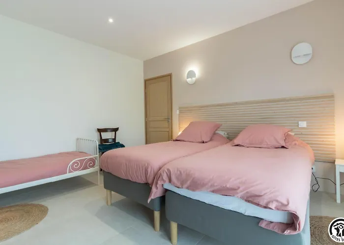 Les Amandiers Du Casteras Saint-Clar-de-Riviere